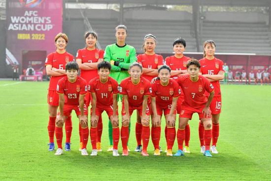 亚洲大胆女人