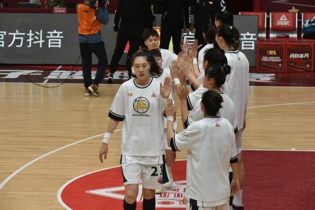 一区二区三区无码高清视频